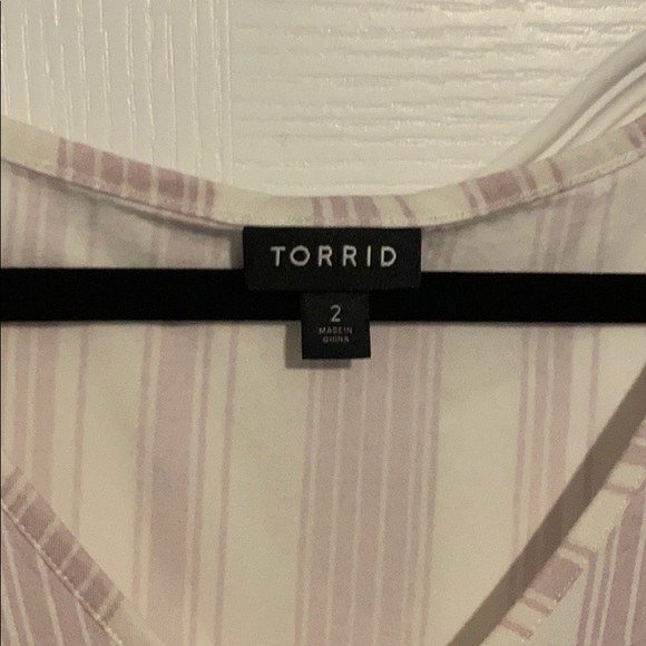 Torrid blouse - Picture 3 of 3